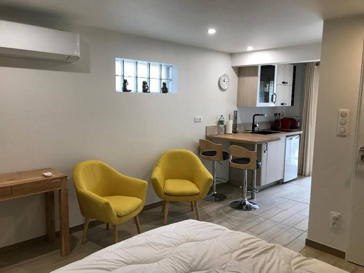 Maison de vacances pour 2 personnes, avec Terrasse et Jardin à Brive-la-Gaillarde