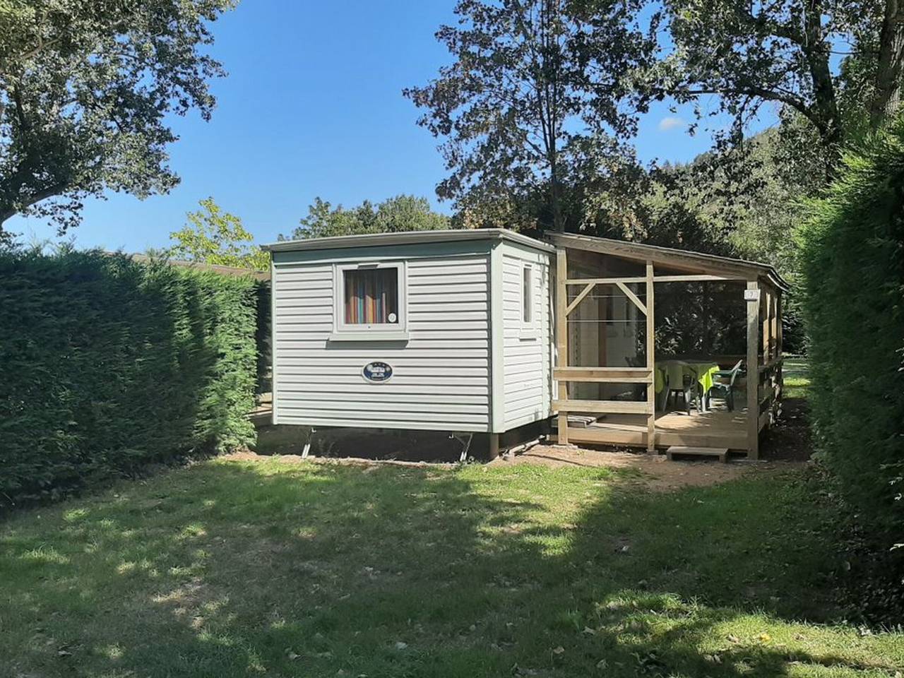 Mobil-home - 5 pers. in Nonette, Région de Besse-et-Saint-Anastaise