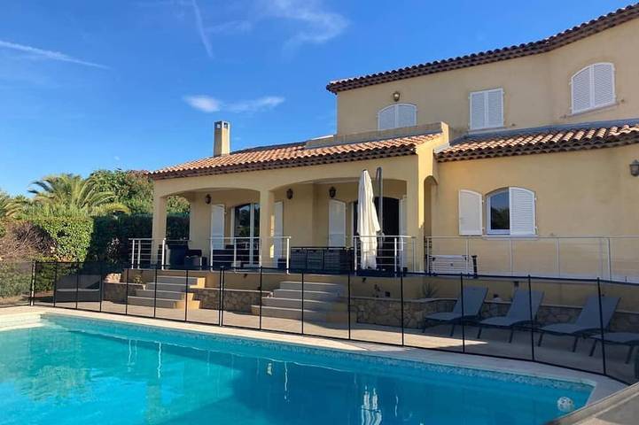 Villa für 8 Personen, mit Garten und Terrasse, mit Haustier in Saint-Raphaël