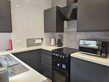 Holiday Rental for 5 People in Leicester, Heart of England, Photo 1