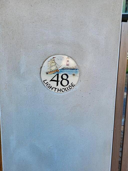 Entire apartment, Three-Bedroom Apartment in Sandbanks, Poole