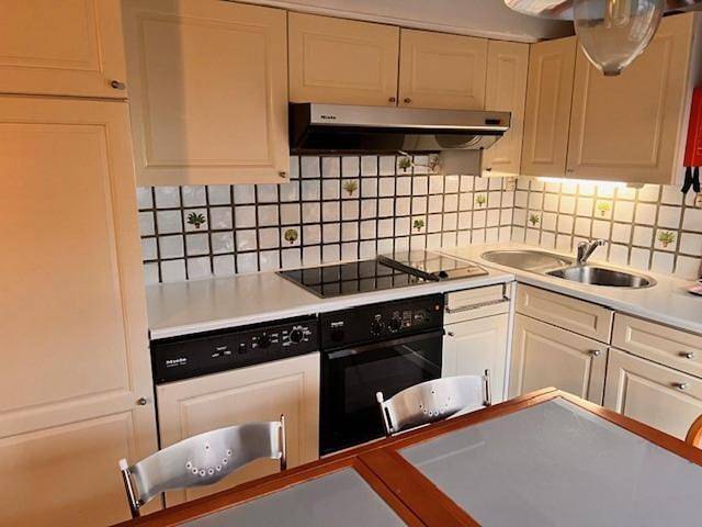 Location de vacances pour 6 personnes, avec terrasse ainsi que sauna et jardin, animaux acceptés dans Sunparks Oostduinkerke - 4