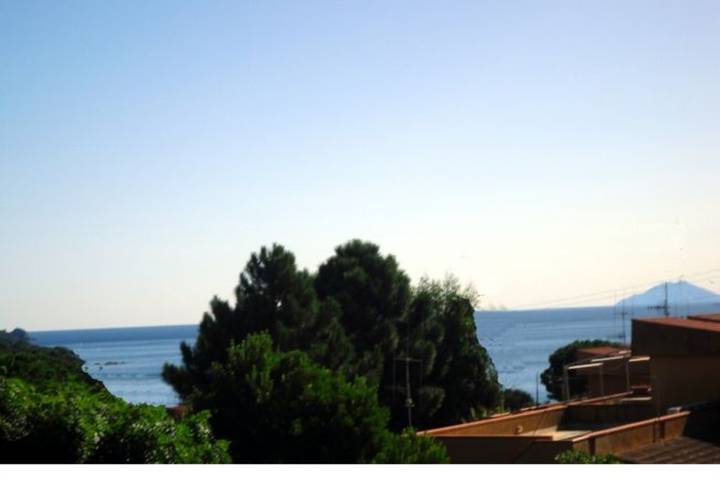 Appartamento per 5 persone, con Terrazza e Giardino a Lido di Capoliveri