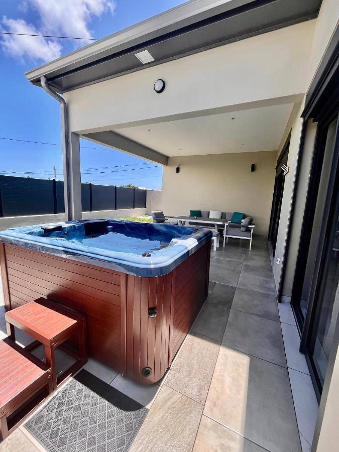 Villa pour 4 personnes, avec jacuzzi et jardin à Sainte-Marie (Île de la Réunion)