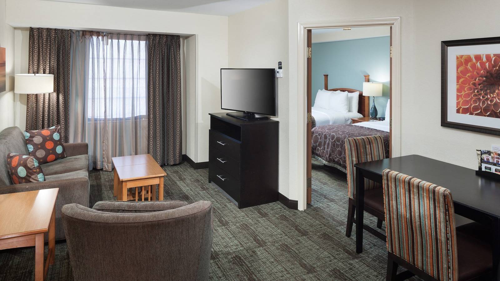 Ganze Wohnung, Staybridge Suites Jackson in Mississippi