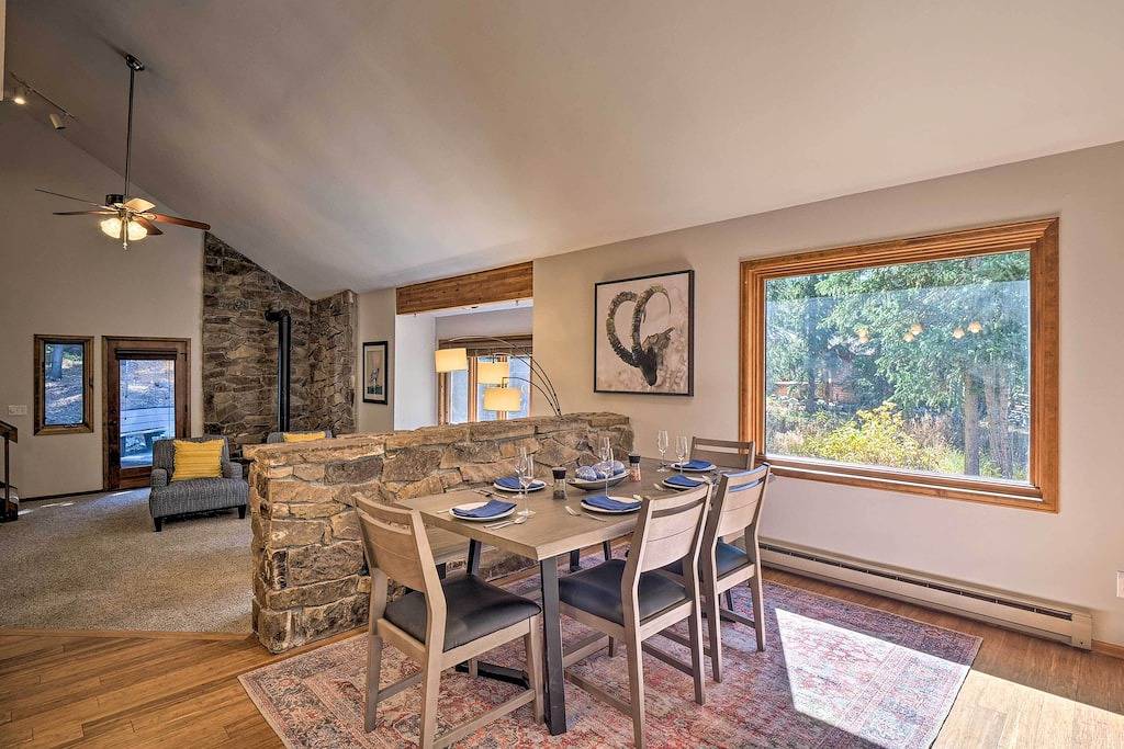 6 Mi to Breck Resort: Family Cabin w/ Game Room in Blue River, Summit County