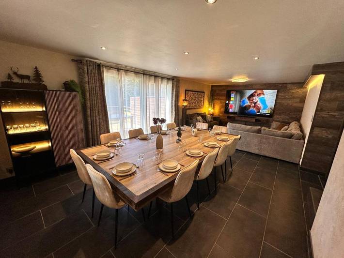 Location de vacances pour 14 personnes, avec sauna et jardin ainsi que vue et piscine, animaux acceptés à Jeanménil - 3