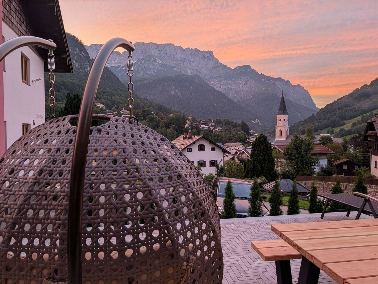 Ganze Ferienwohnung, Haus Schiller - Panorama-Ferienwohnung Untersbergblick für 4 Personen mit Terrasse, ruhige Lage in Göllstock, Marktschellenberg