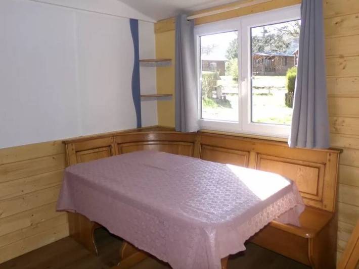 Camping pour 4 personnes, avec terrasse en Alsace - 2