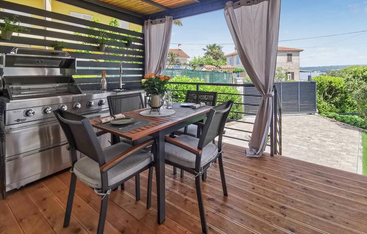 Ferienhaus für 3 Personen, mit Terrasse, mit Haustier auf Krk - 2