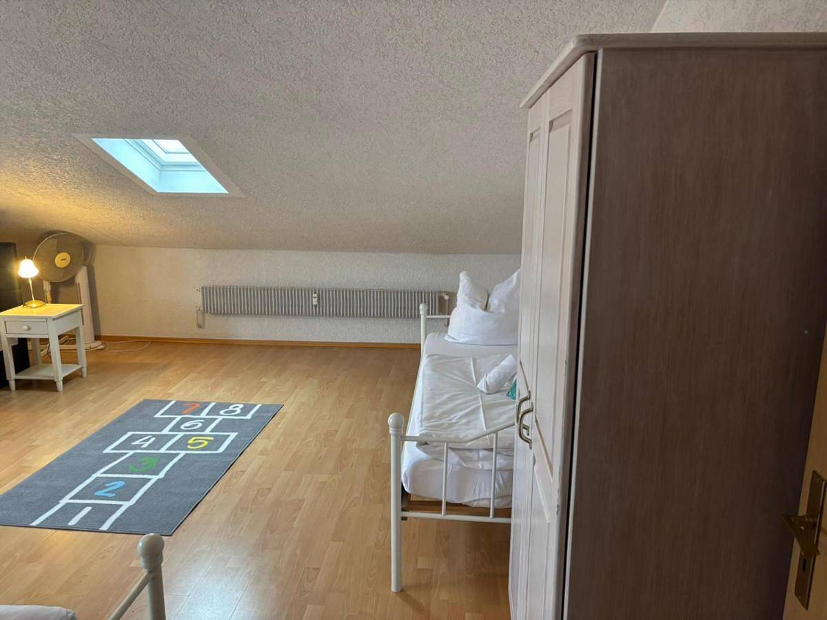 Ganze Wohnung, Apartmenthaus - Mackenbach in Mackenbach (Kaiserslautern), Saar-Nahe-Bergland