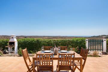 Ferienhaus mit Meerblick für 6 Personen, mit Garten an der Algarve