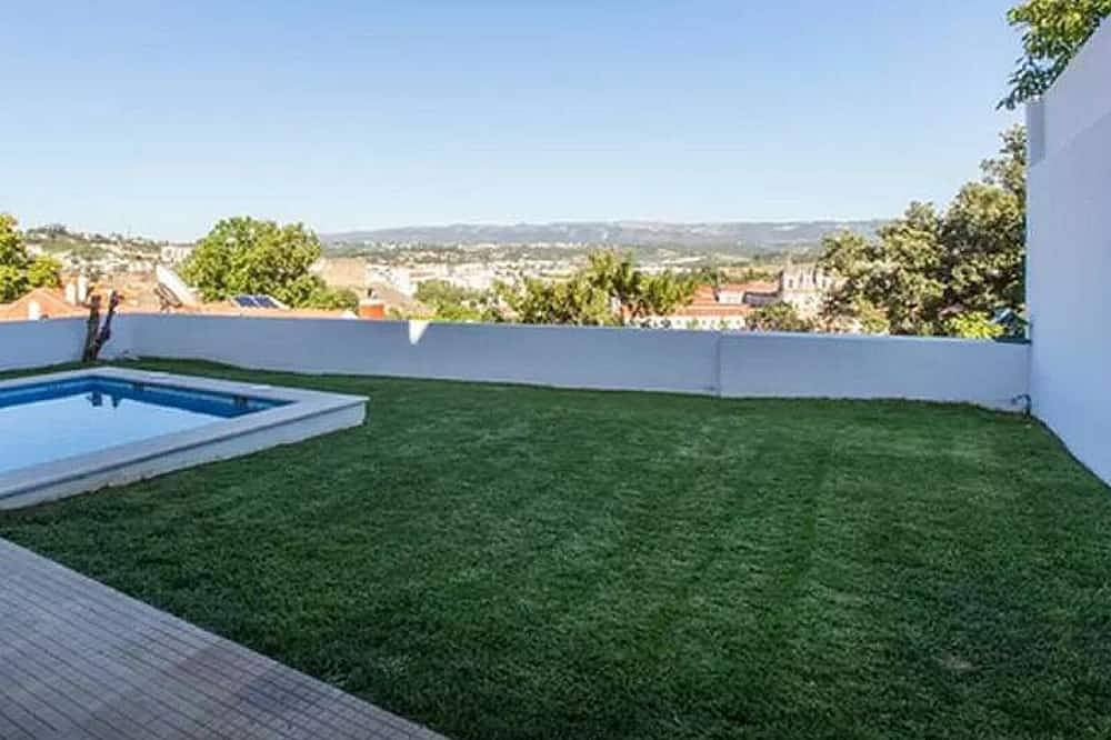 Atemberaubende Aussicht Alcobaça / Nazaré Pool & Balkon - 44801 / Al in Alcobaça e Vestiaria, Leiria District
