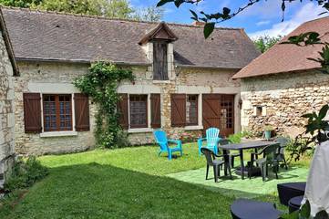 Gîte pour 4 personnes, avec jardin, animaux acceptés à Chambon