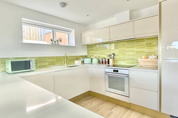 Holiday rental for 4 people, with Hot tub in Holywell Bay