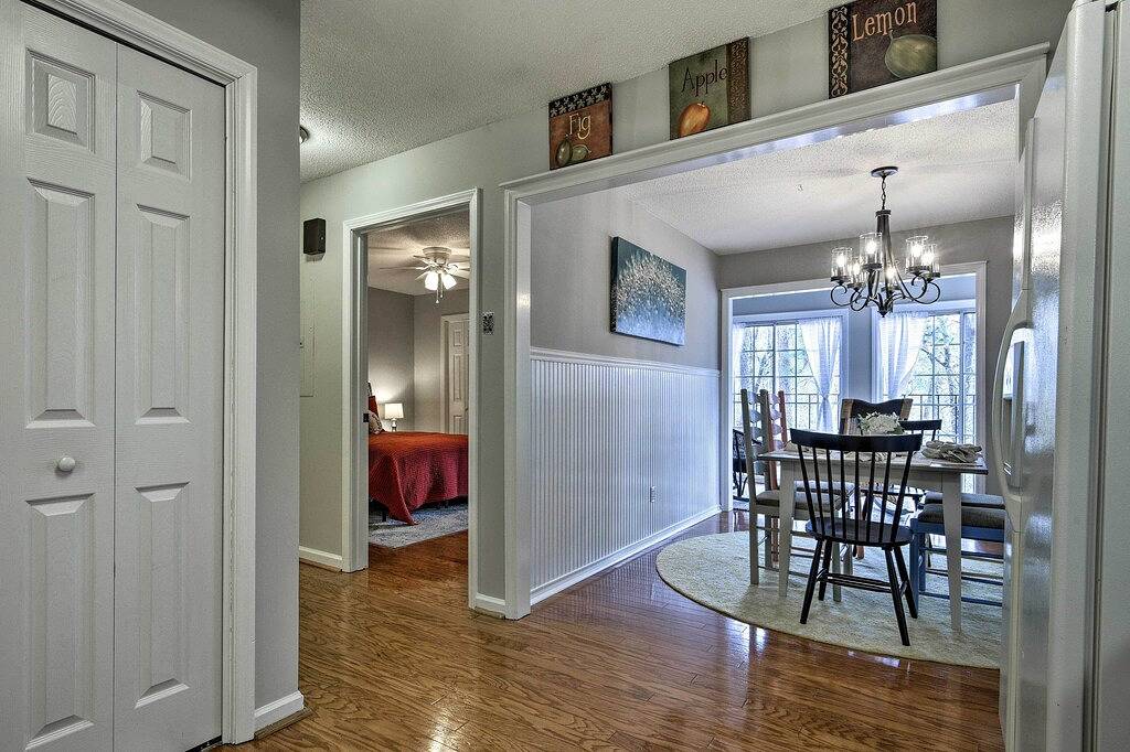 Ganze Wohnung, Neu! Pinehurst Condo ~ 2 Mi nach Downtown & Resort! in Pinehurst, Moore County