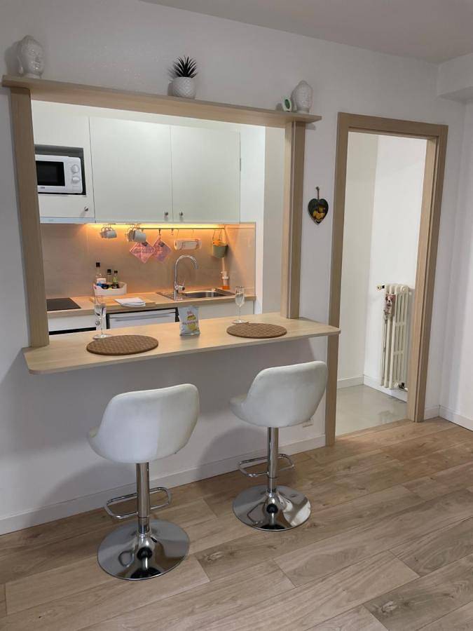 Gîte pour 2 personnes, avec vue, animaux acceptés dans Casino De Menton