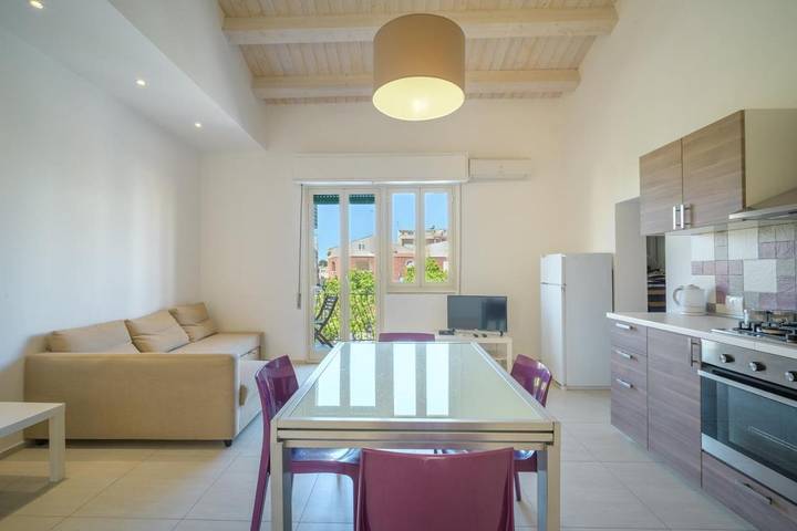 Gîte pour 5 personnes, avec Balcon et Vue à Marina di Ragusa - 3