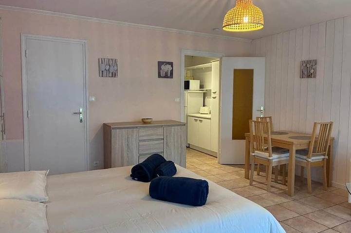 Gîte pour 2 personnes, avec Balcon dans Institut Marin Rockroum - 3