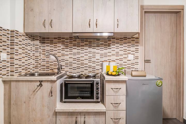 Entire apartment, Apartment 'Oceanida Aelia Room 2' with Shared Pool and Wi-Fi in Nikiana, Alexandros