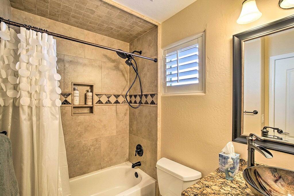 2 Mi to Westworld: Scottsdale Home w/ Heated Pool in North Scottsdale, Scottsdale