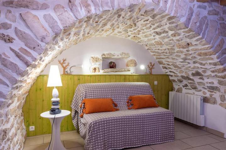 Location de vacances pour 2 personnes, avec terrasse à Saint-Pierre-des-Tripiers - 3