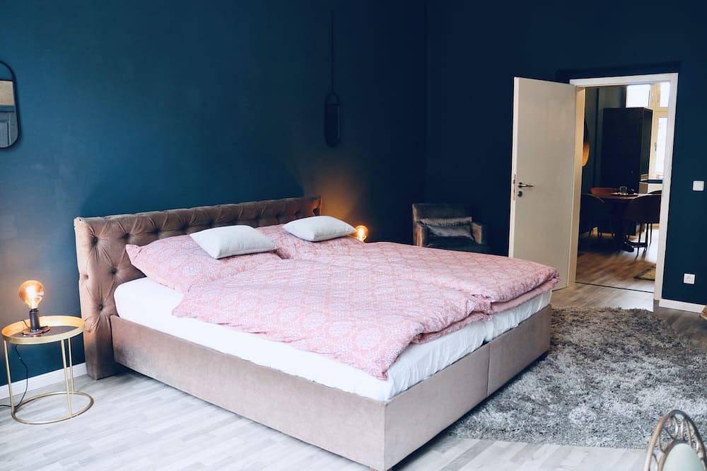 Ganze Wohnung, Ferienwohnung Beeskow \"Villa Rumpel\" aus Alt mach Neu in Beeskow, Region Oder - Spree