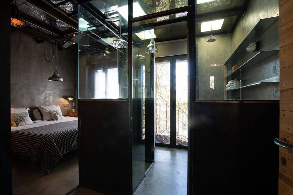 Retiro Park Industrial House in Madrid, Communaute de Madrid