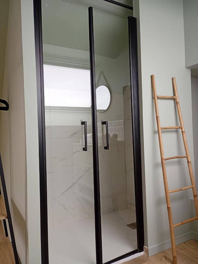 Location de vacances pour 4 personnes, avec jardin ainsi que sauna et jacuzzi à Trédion - 3