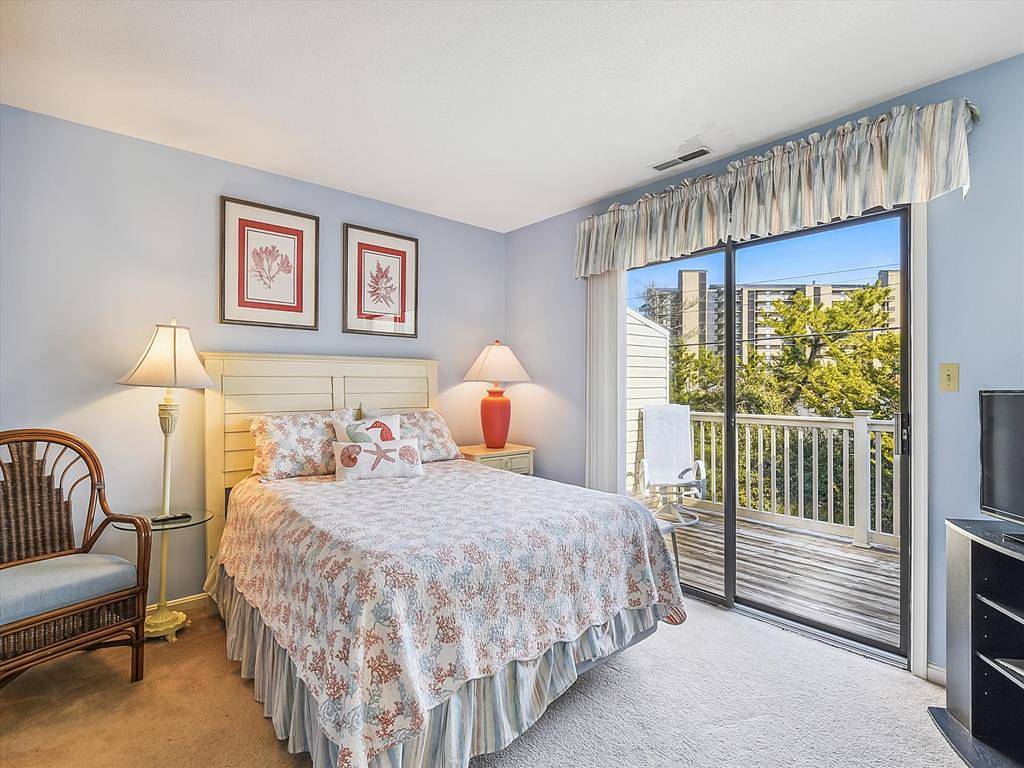 Ganze Wohnung, 39801 Sourwoods Drive, Unit 21 in Sea Colony, Middlesex Beach