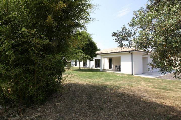 Gîte pour 8 personnes, avec jardin et terrasse en Nouvelle-Aquitaine - 2