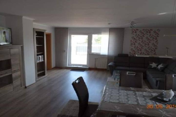 Ferienhaus für 6 Personen, mit Garten und Terrasse in Sundhagen