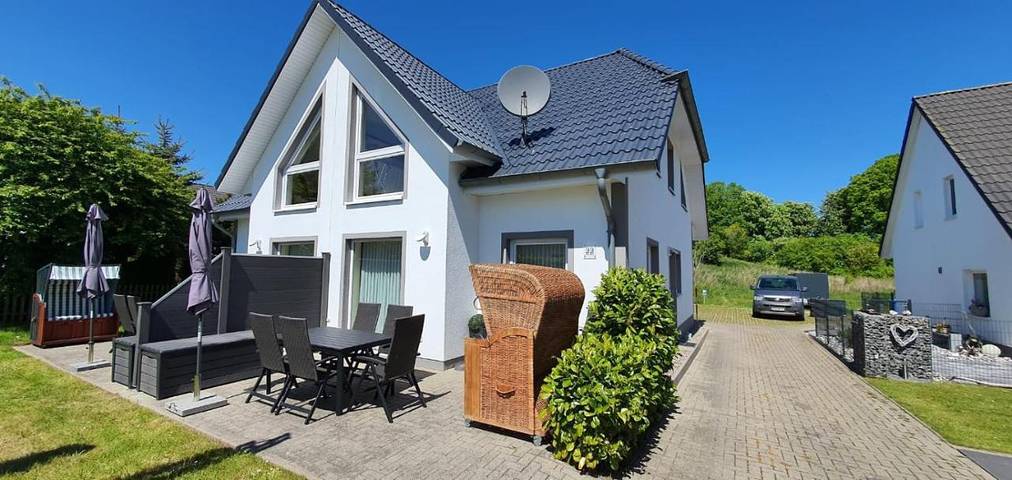 Ferienhaus mit Meerblick für 7 Personen, mit Garten und Ausblick, mit Haustier in Sassnitz