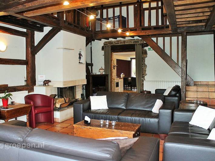 Location de vacances pour 13 personnes, avec balcon/terrasse ainsi que sauna et terrasse à Rendeux - 2