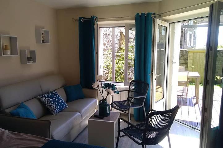 Appartement entier, Grd Studio Terrasse * Solidor*, bord de mer, wifi, vélos, proche rempart in Saint-Malo, Région de Saint-Malo