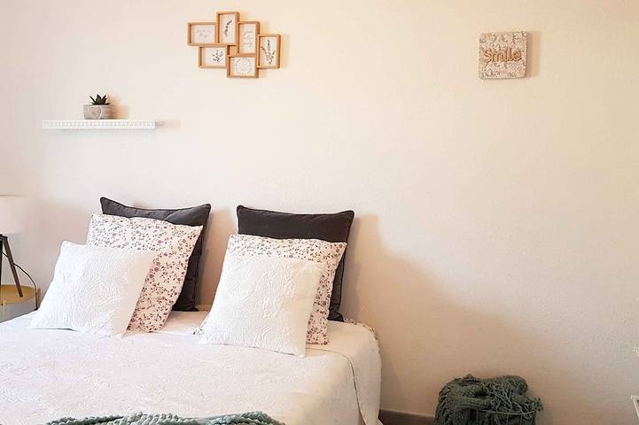 Appartement entier, Le Duplex du Bas Rebberg - Facing Train Station in Mulhouse, Région de Mulhouse