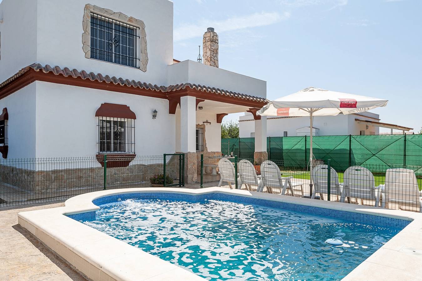Casa Rústica "Las Alas del Sol 2" Cerca de la Playa con Piscina, Jardín, Terraza y Wi-Fi in Playa El Palmar, Vejer de la Frontera