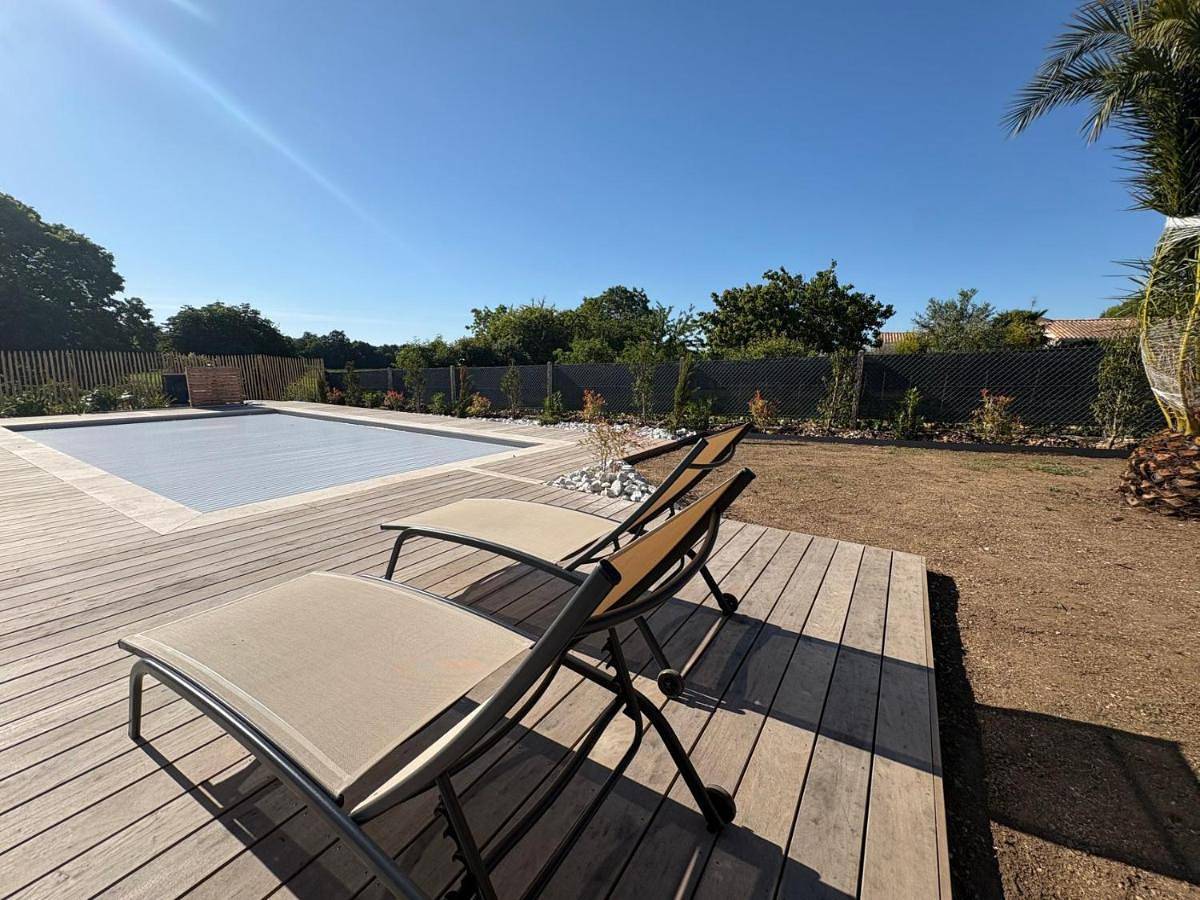 Le Rocher 1901 - Piscine privée - 12 pers in Trizay, Région de Saintes