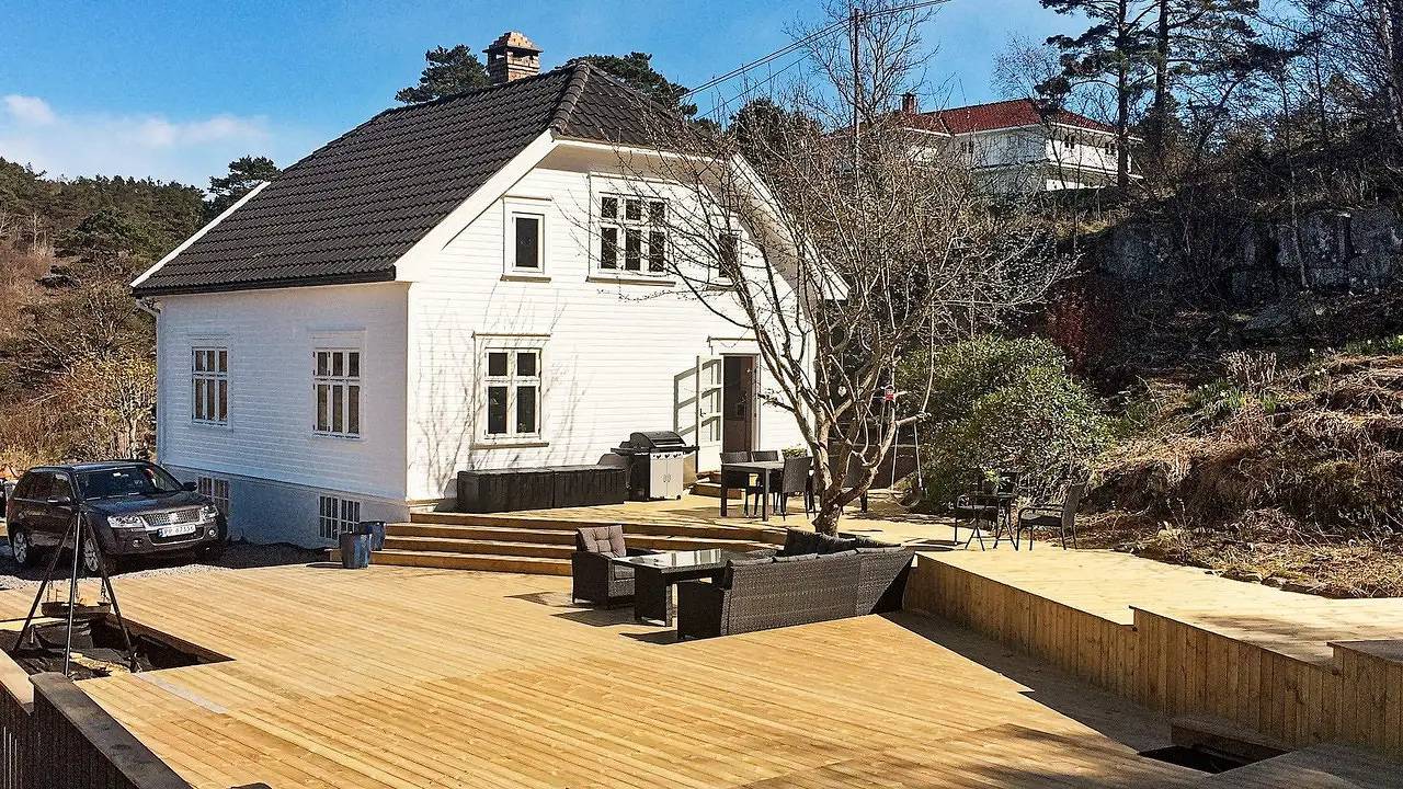 Feriehus for 8 personer med terrasse in Lillesand 