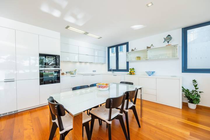 Apartamento entero, Apartamento 'Ponent' con vistas al mar, Wi-Fi y aire acondicionado in Portocolom, Felanitx