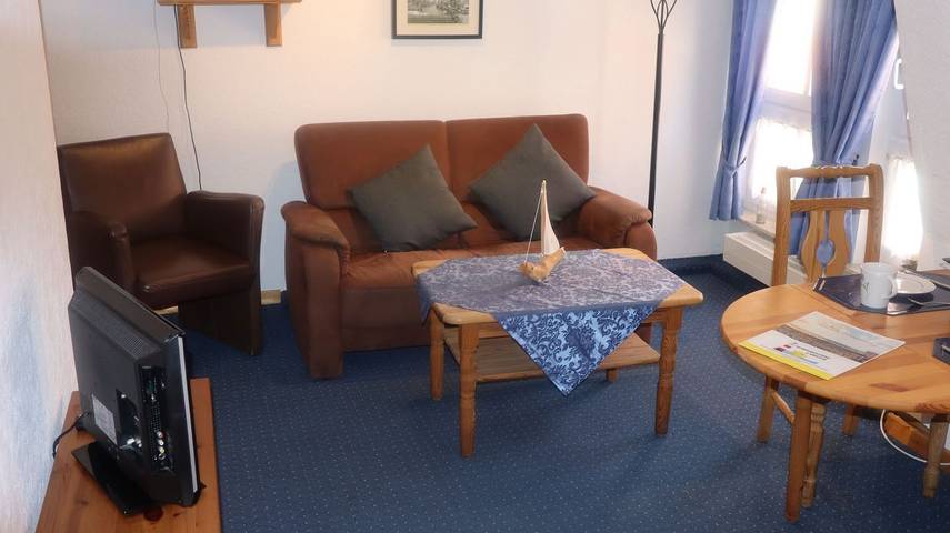 Ferienwohnung für 4 Personen, mit Ausblick in Neuharlingersiel - 2