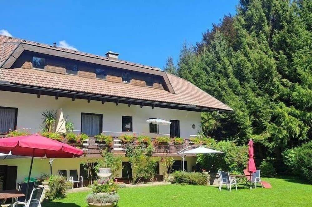 Ganze Wohnung, Appartements Kubisko Wg 1 in Keutschach am See, Klagenfurt-Villach