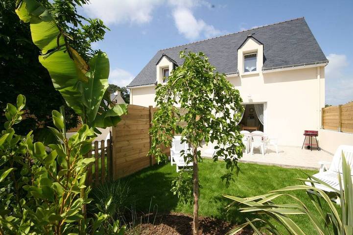 Gîte pour 6 personnes, avec terrasse et jardin, animaux acceptés à Baden (France)