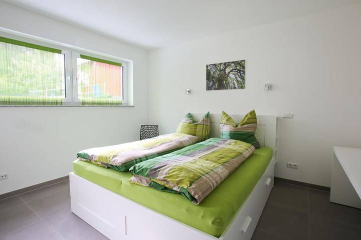 Ferienwohnung für 4 Personen, mit Balkon und Terrasse in Rottweil - 2