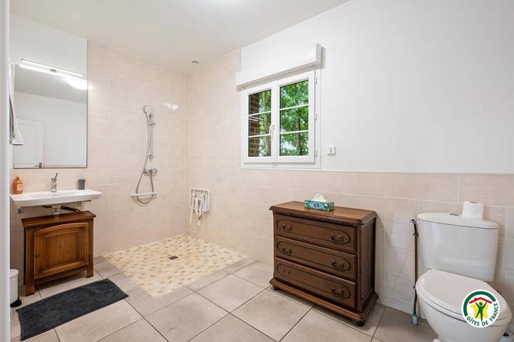 Gîte pour 10 personnes, avec terrasse et jardin à Hattenville - 4