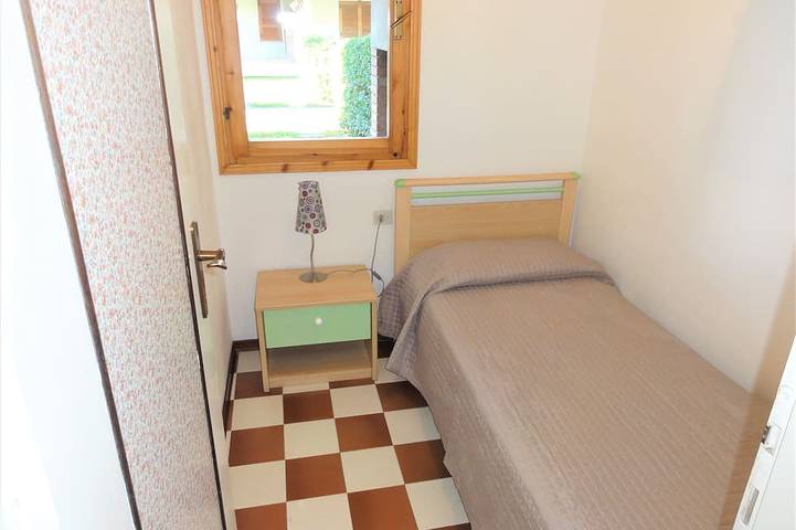 Villa mit pool für 7 Personen, mit Garten und Pool in Bibione - 4