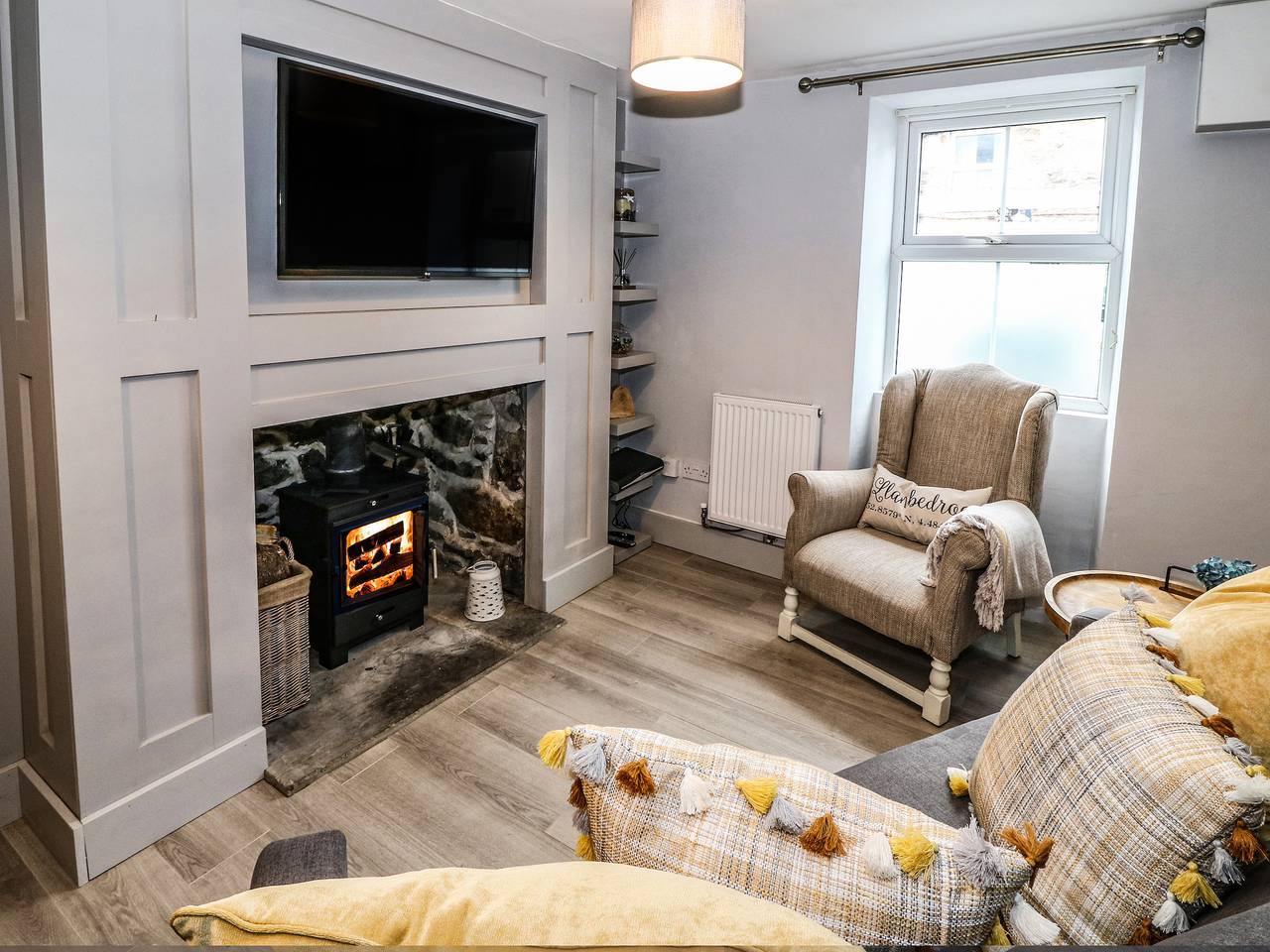 Ferndale in Llanbedrog, Gwynedd