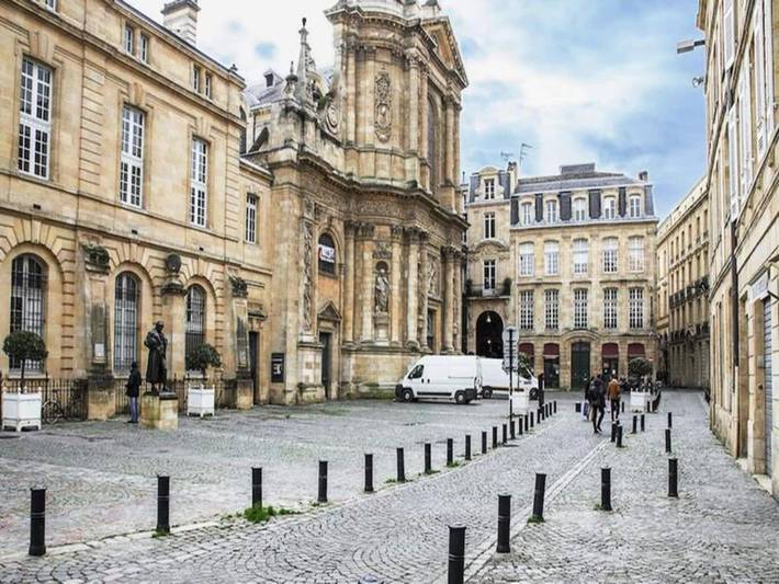 Gîte pour 4 personnes, avec balcon, adapté aux familles à Bordeaux - 4