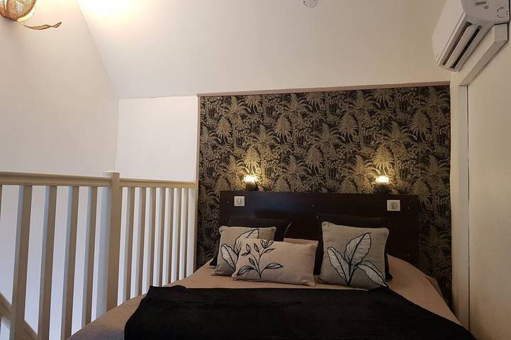 Location de vacances pour 2 personnes, avec piscine et jardin à La Saline les Bains