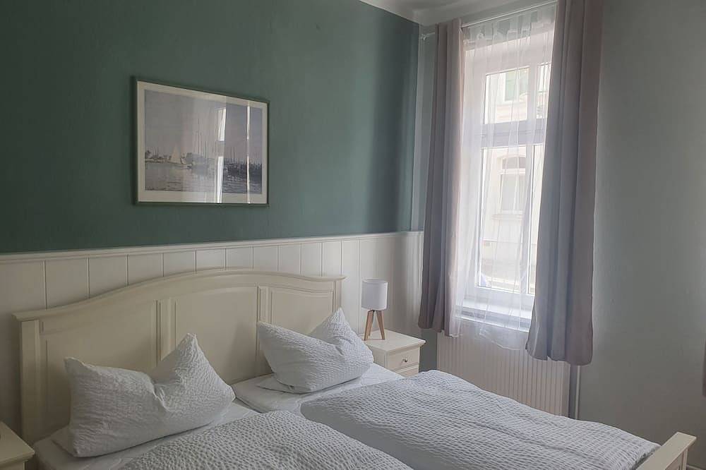 Ganze Wohnung, Familienfreundliche Ferienwohnung in der Altstadt von Güstrow in Güstrow, Mecklenburgische Seenplatte